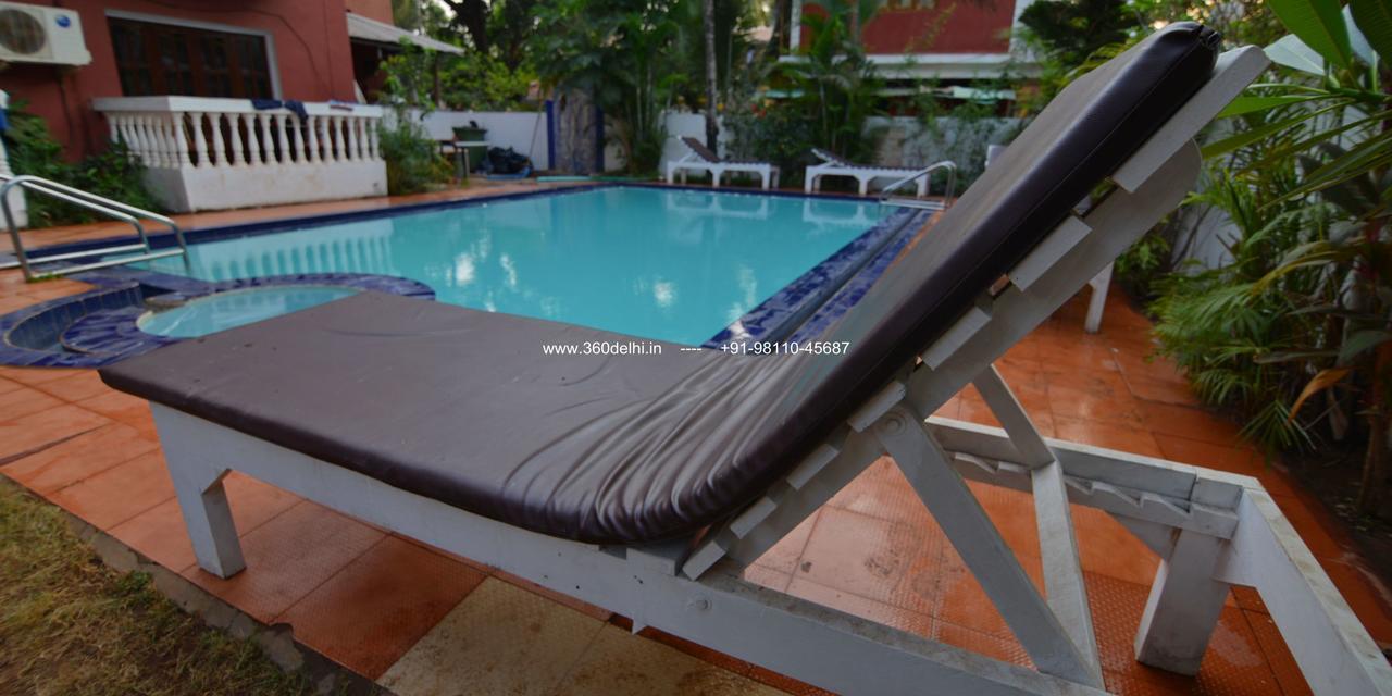 Ave Maria Guest House Candolim Bagian luar foto