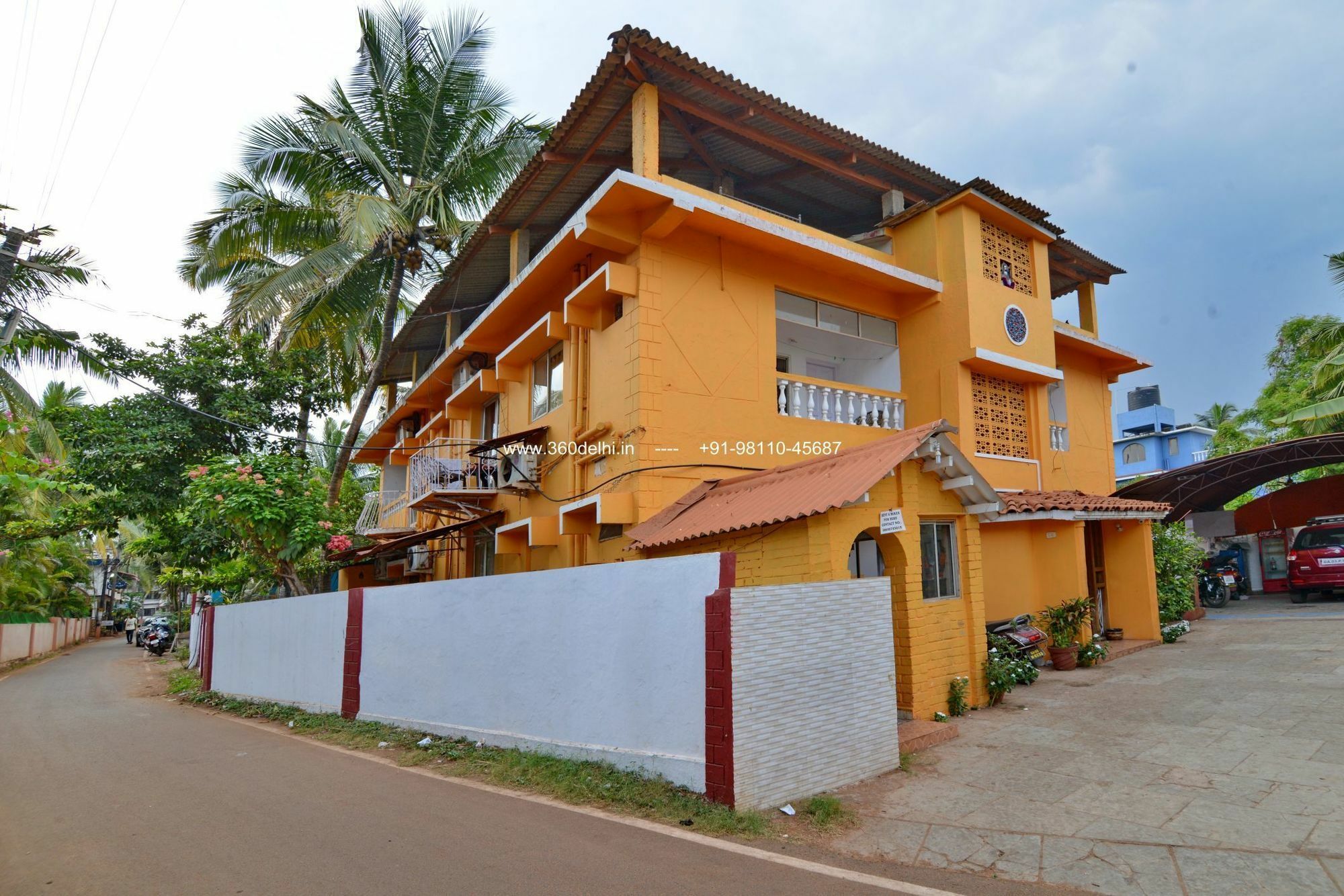 Ave Maria Guest House Candolim Bagian luar foto